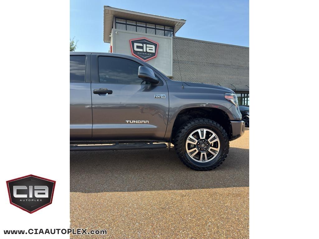 Toyota Tundra 4WD SR5 CrewMax 5.5' Bed 5.7L FFV (Natl) 2019