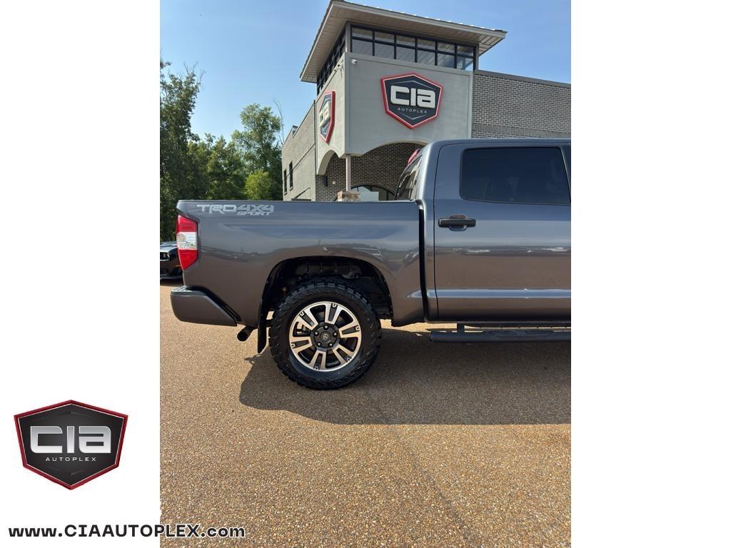 Toyota Tundra 4WD SR5 CrewMax 5.5' Bed 5.7L FFV (Natl) 2019