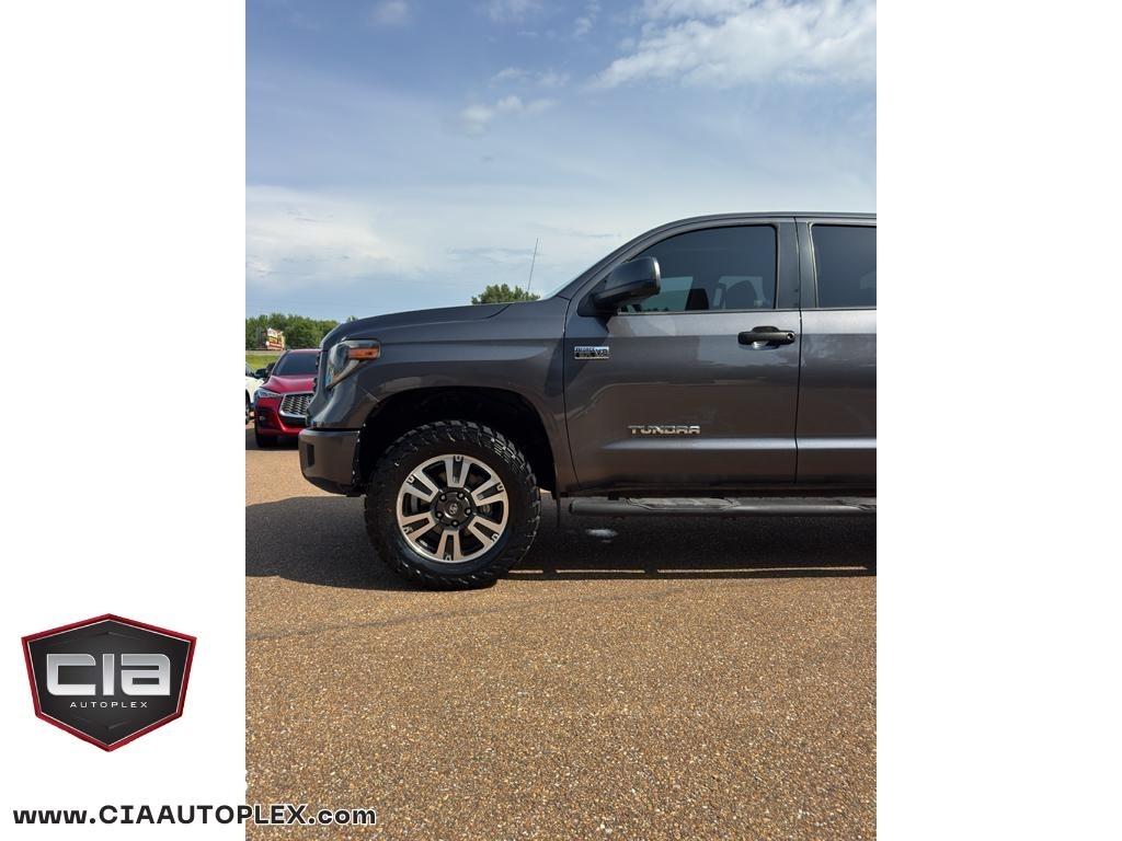 Toyota Tundra 4WD SR5 CrewMax 5.5' Bed 5.7L FFV (Natl) 2019