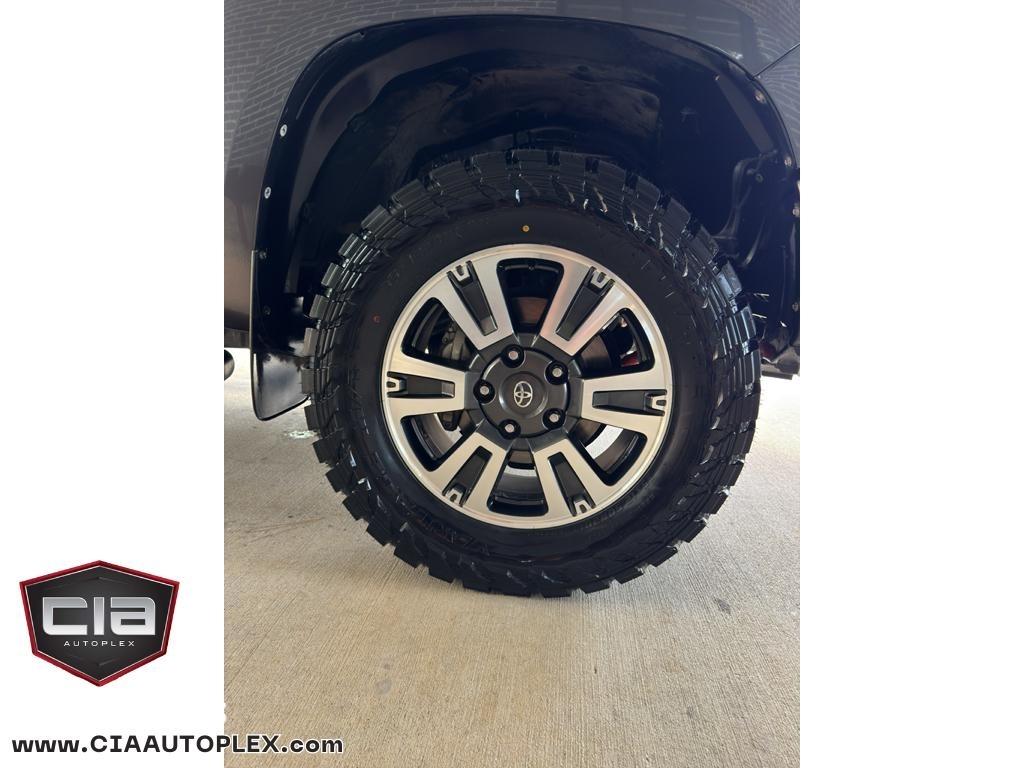 Toyota Tundra 4WD SR5 CrewMax 5.5' Bed 5.7L FFV (Natl) 2019