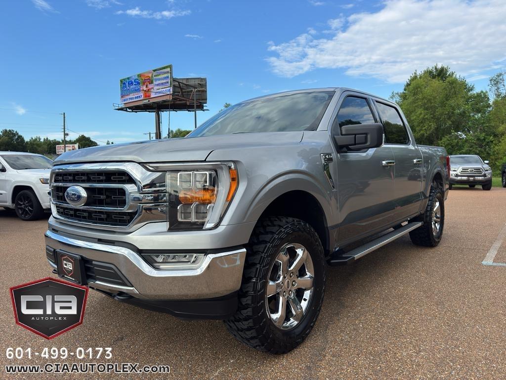 Ford F-150 XLT 4WD SuperCrew 5.5' Box 2022