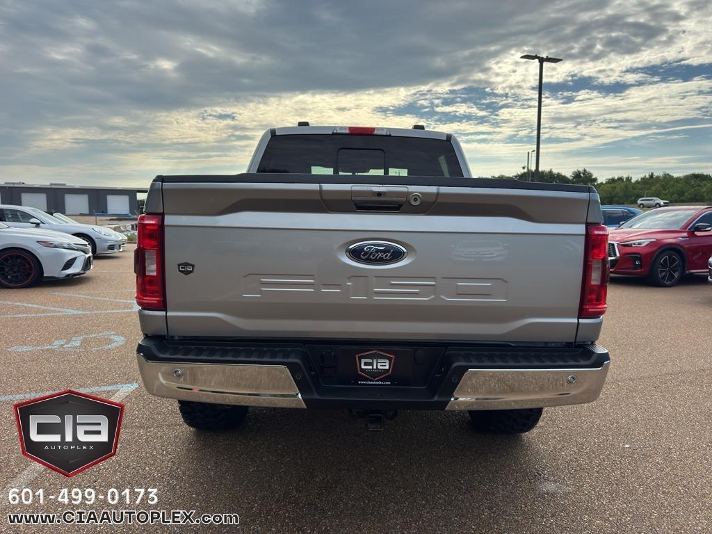 Ford F-150 XLT 4WD SuperCrew 5.5' Box 2022