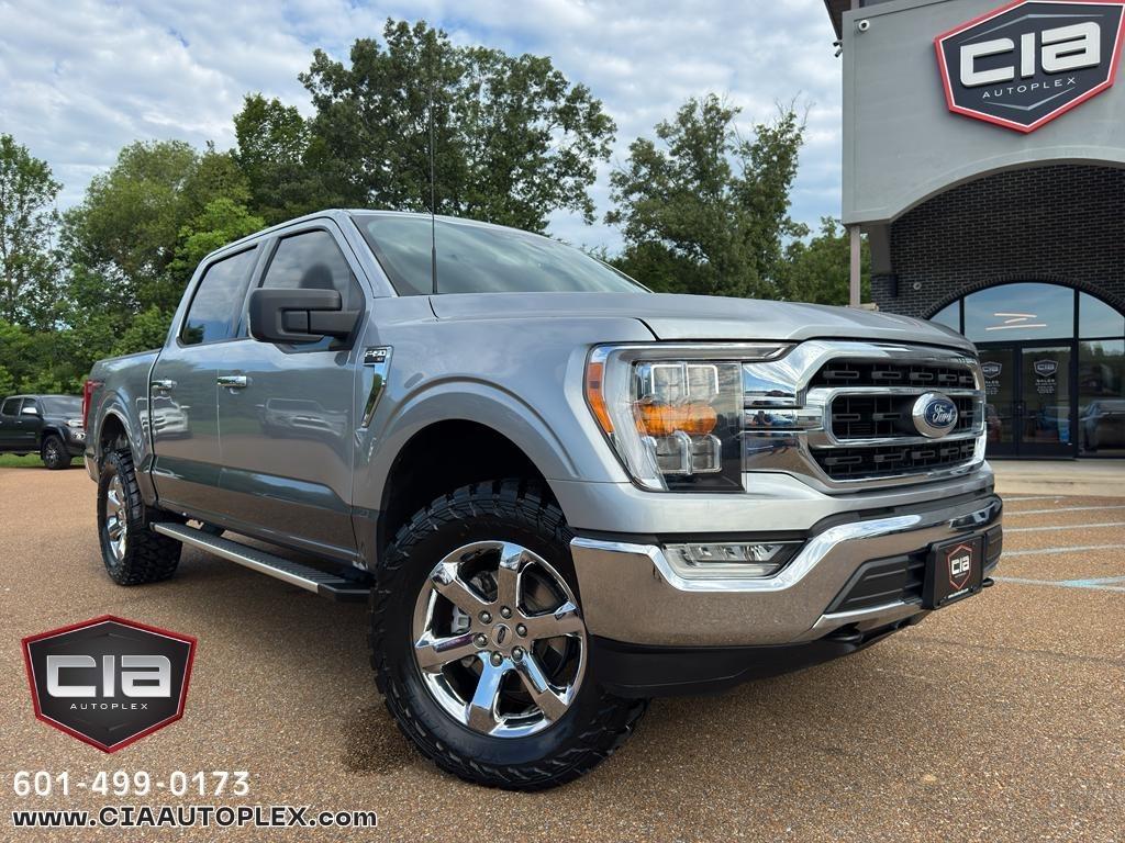 Ford F-150 XLT 4WD SuperCrew 5.5' Box 2022