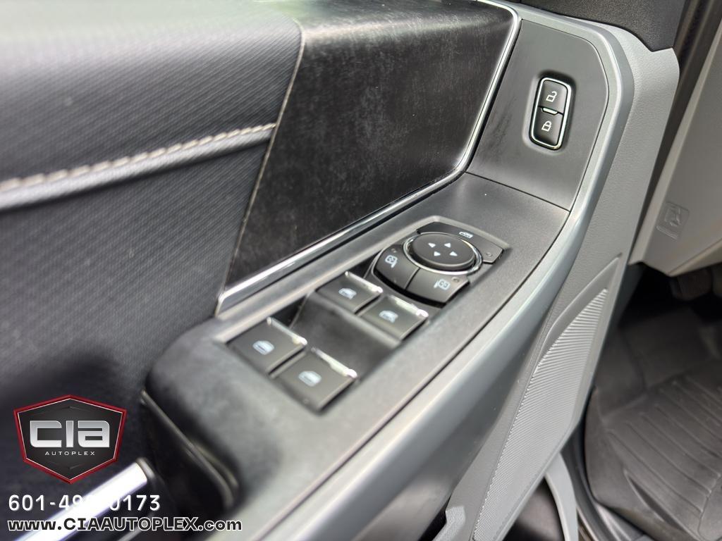 Ford F-150 XLT 4WD SuperCrew 5.5' Box 2022