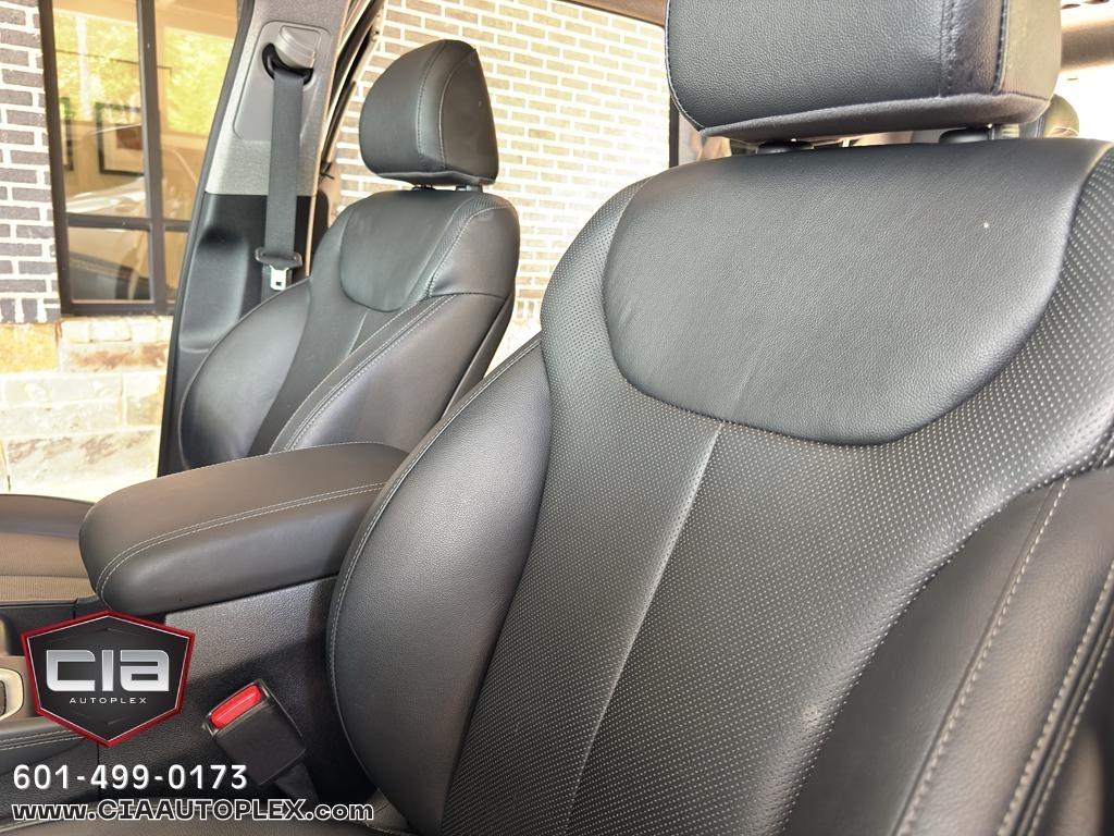 Hyundai Santa Fe Limited 2.0T Auto FWD 2019