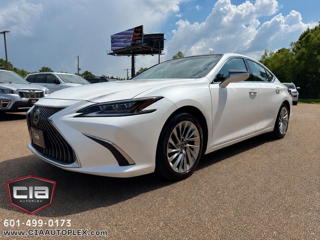 Lexus ES ES 350 Ultra Luxury FWD 2021