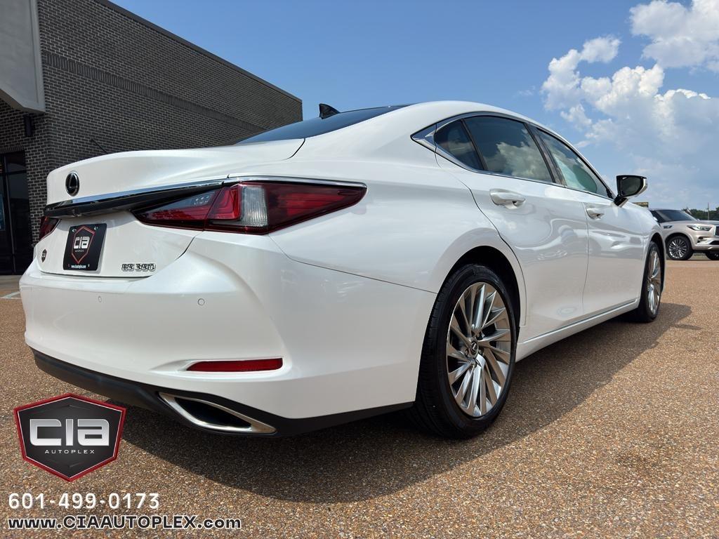 Lexus ES ES 350 Ultra Luxury FWD 2021