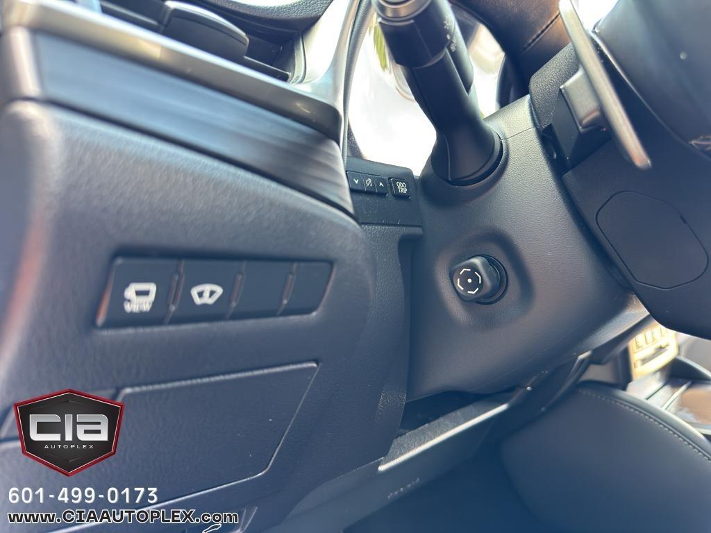 Lexus ES ES 350 Ultra Luxury FWD 2021