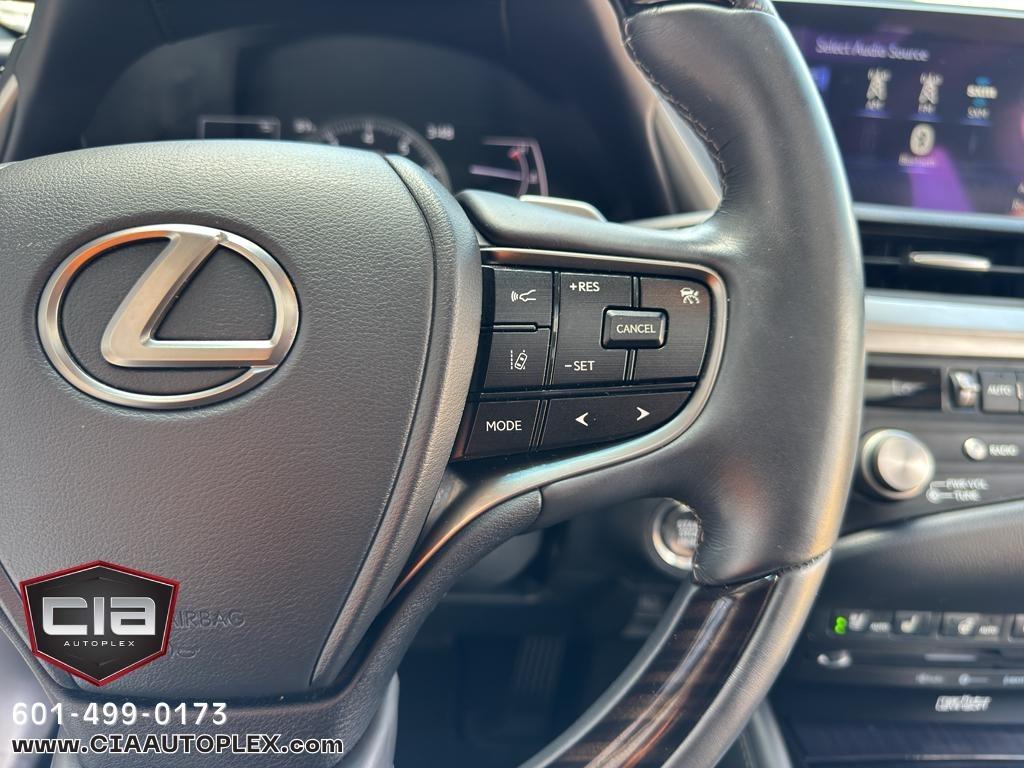 Lexus ES ES 350 Ultra Luxury FWD 2021