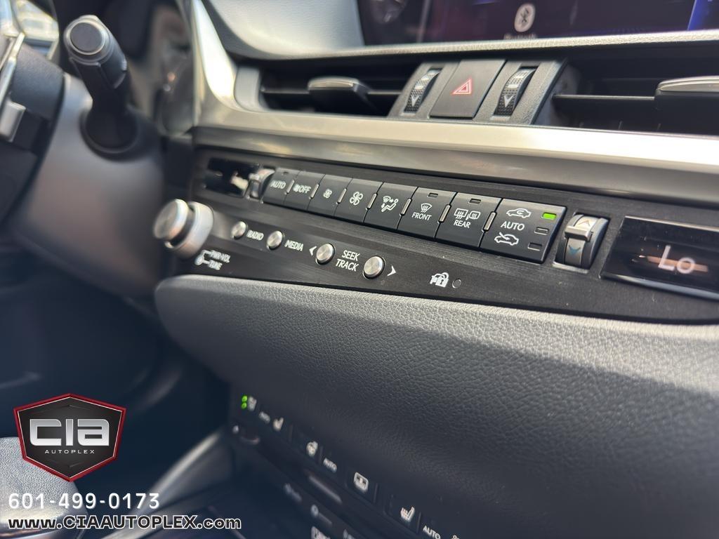 Lexus ES ES 350 Ultra Luxury FWD 2021