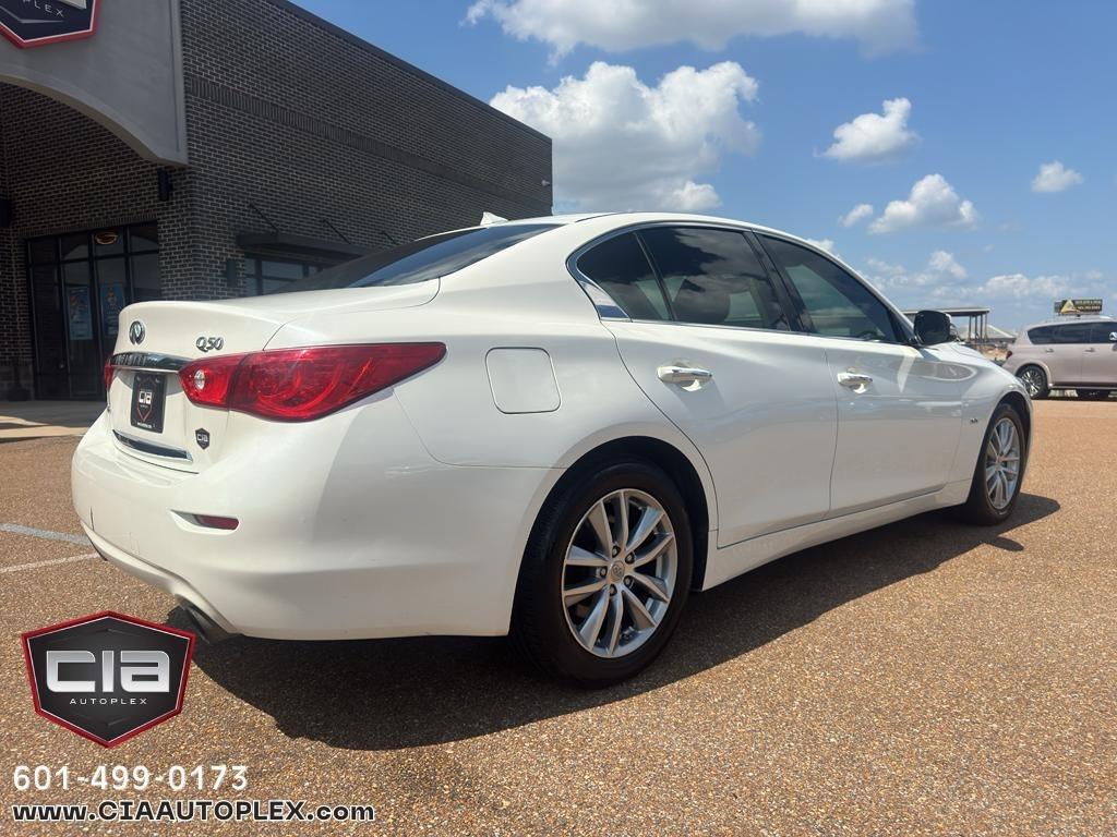 Infiniti Q50 4dr Sdn 3.0t Premium AWD 2016