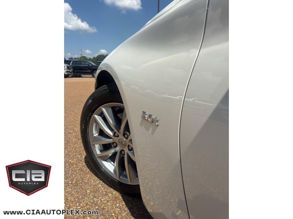 Infiniti Q50 4dr Sdn 3.0t Premium AWD 2016