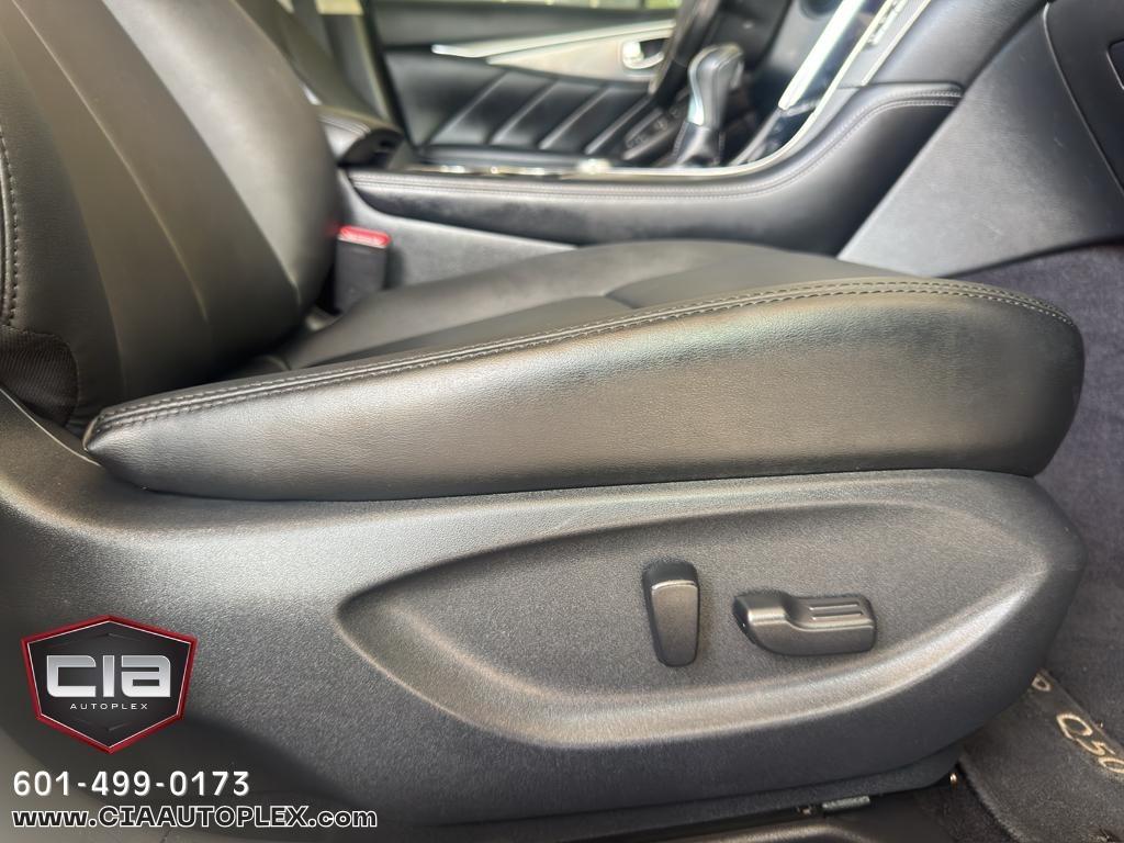 Infiniti Q50 4dr Sdn 3.0t Premium AWD 2016