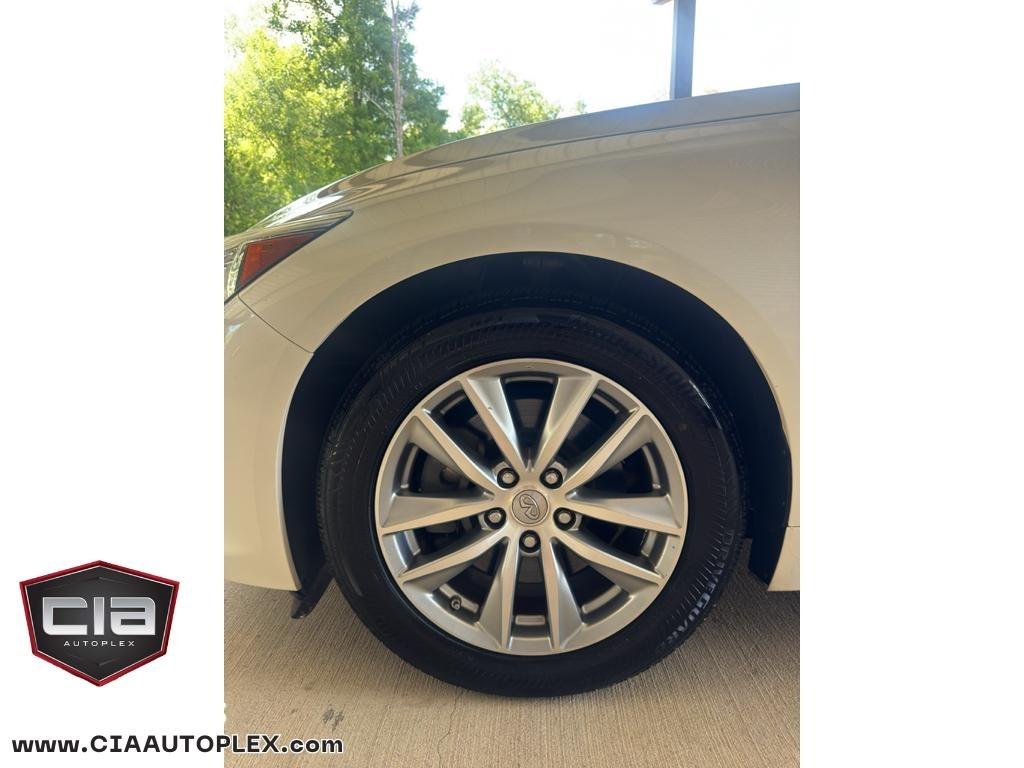 Infiniti Q50 4dr Sdn 3.0t Premium AWD 2016