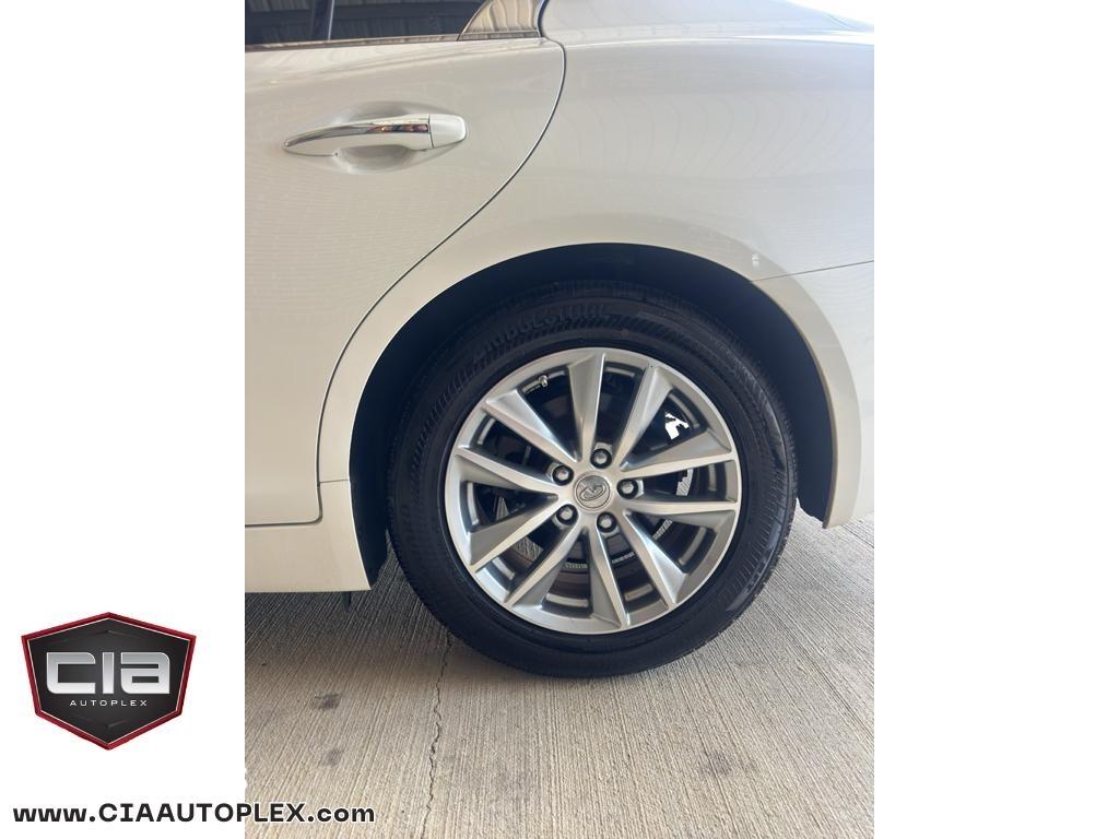 Infiniti Q50 4dr Sdn 3.0t Premium AWD 2016