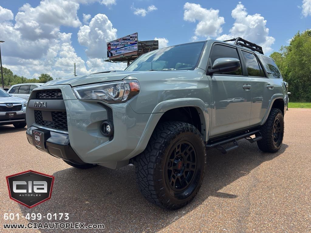 Toyota 4Runner TRD Pro 4WD (Natl) 2021