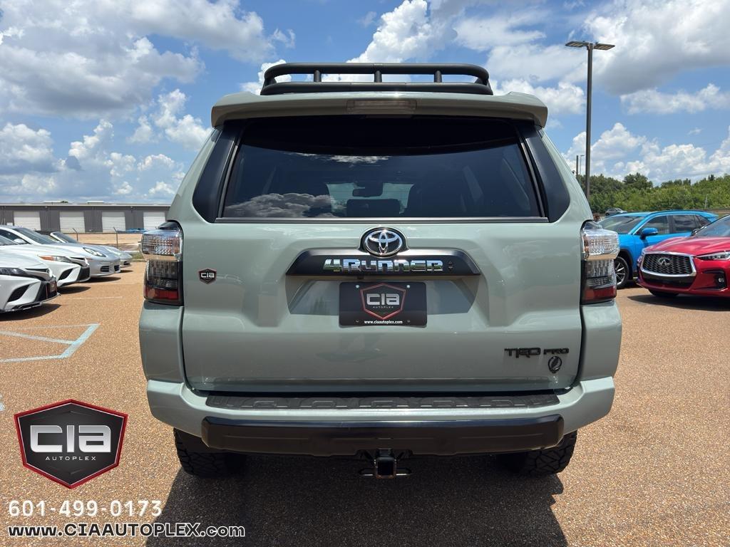 Toyota 4Runner TRD Pro 4WD (Natl) 2021
