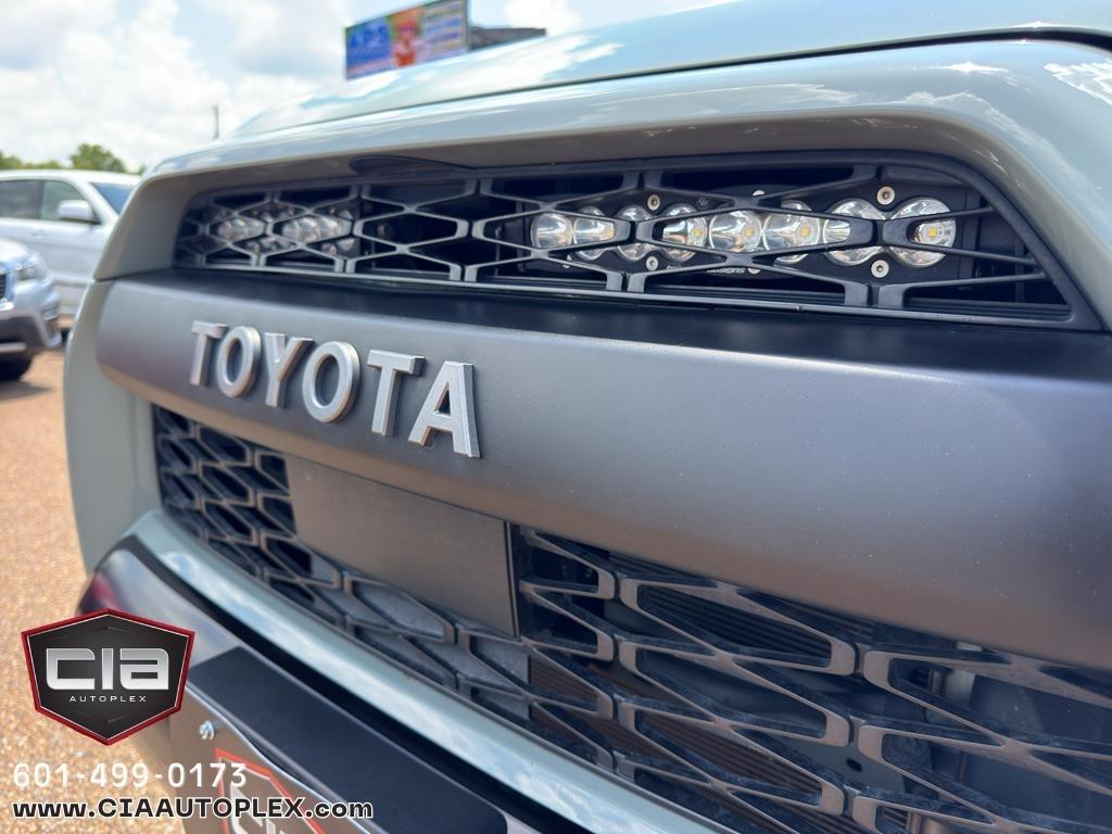 Toyota 4Runner TRD Pro 4WD (Natl) 2021