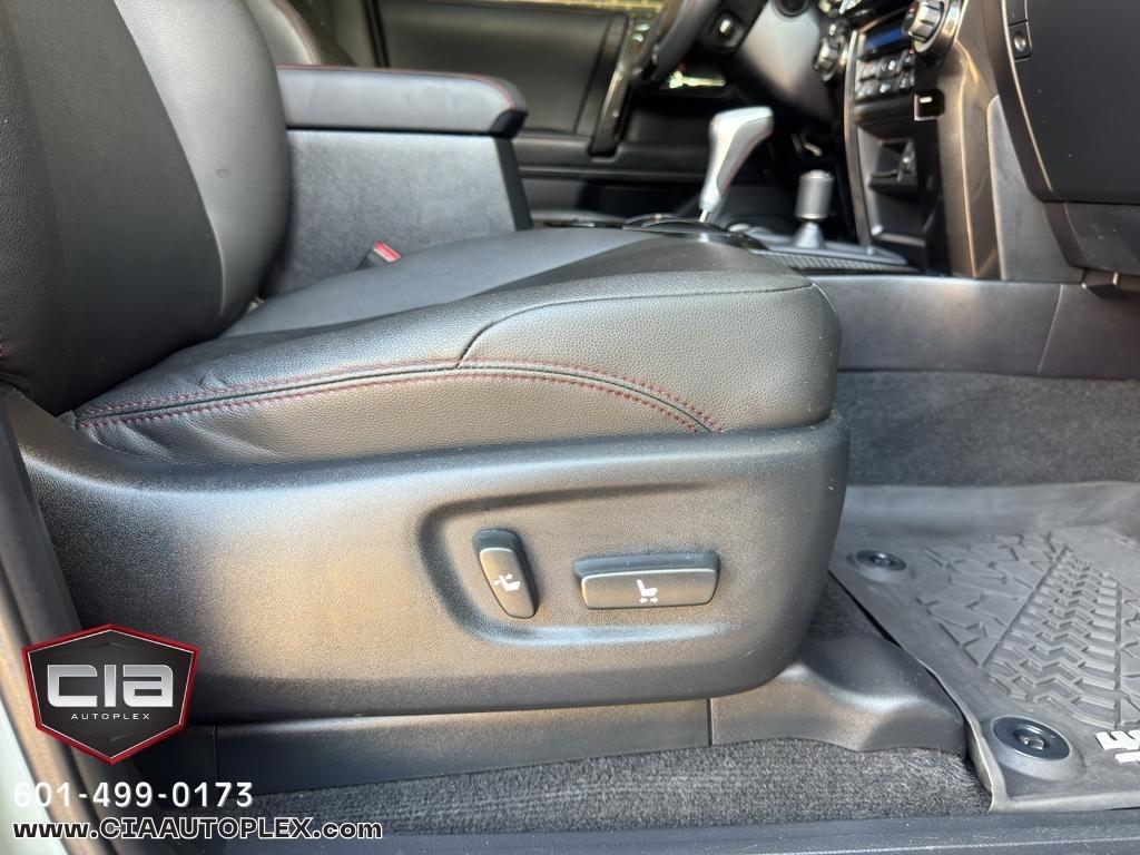 Toyota 4Runner TRD Pro 4WD (Natl) 2021