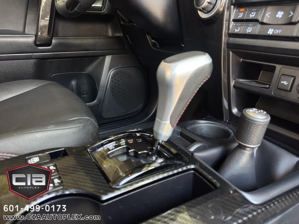 Toyota 4Runner TRD Pro 4WD (Natl) 2021
