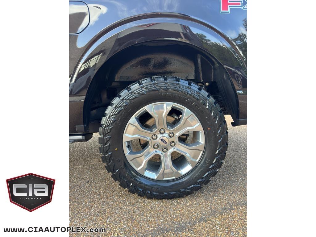 Ford F-150 Platinum 4WD SuperCrew 5.5' Box 2021