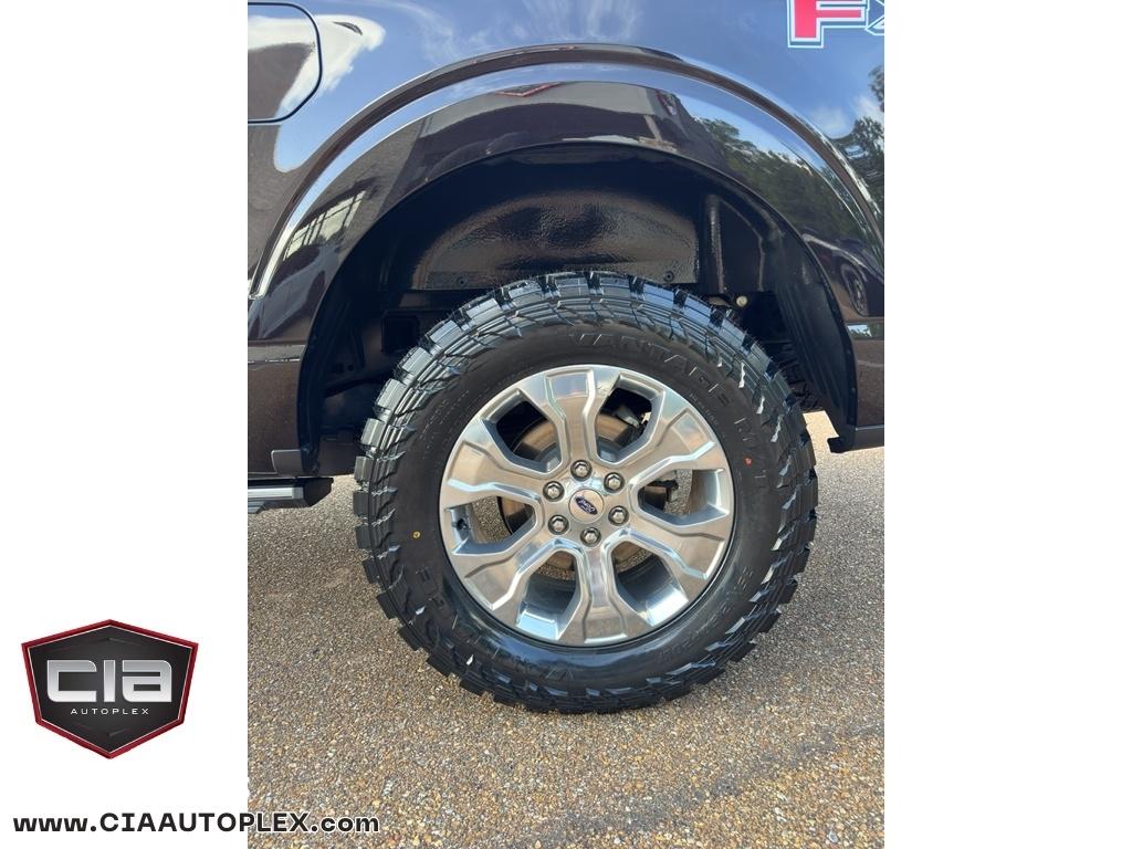 Ford F-150 Platinum 4WD SuperCrew 5.5' Box 2021