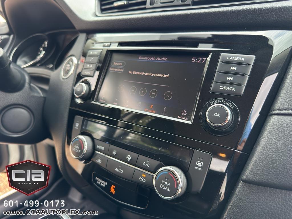 Nissan Rogue FWD SV 2020