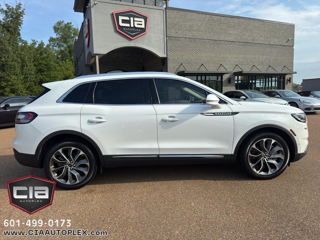 Lincoln Nautilus Reserve FWD 2023