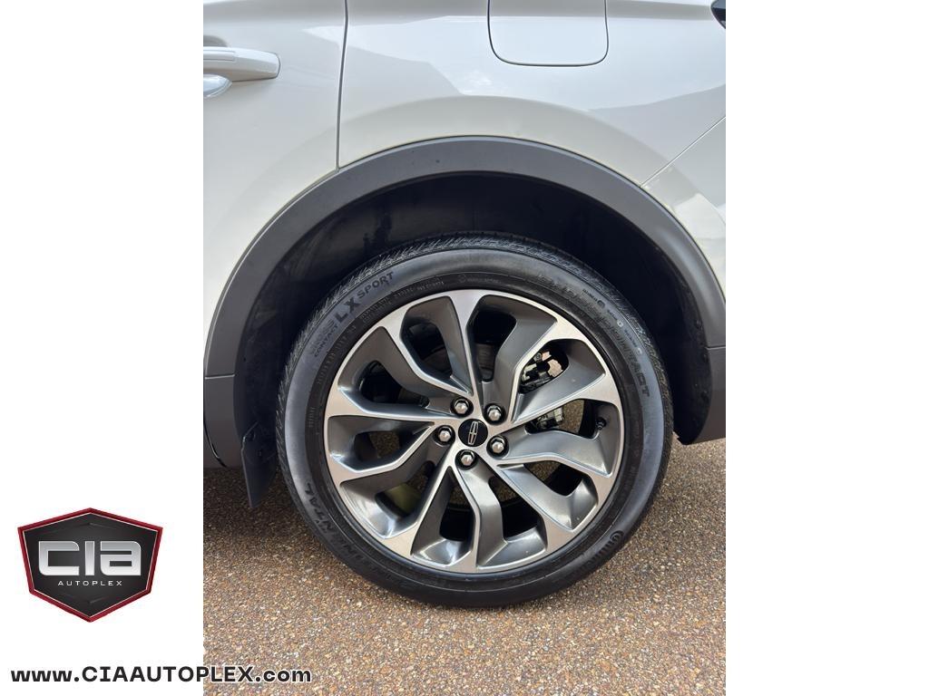 Lincoln Nautilus Reserve FWD 2023