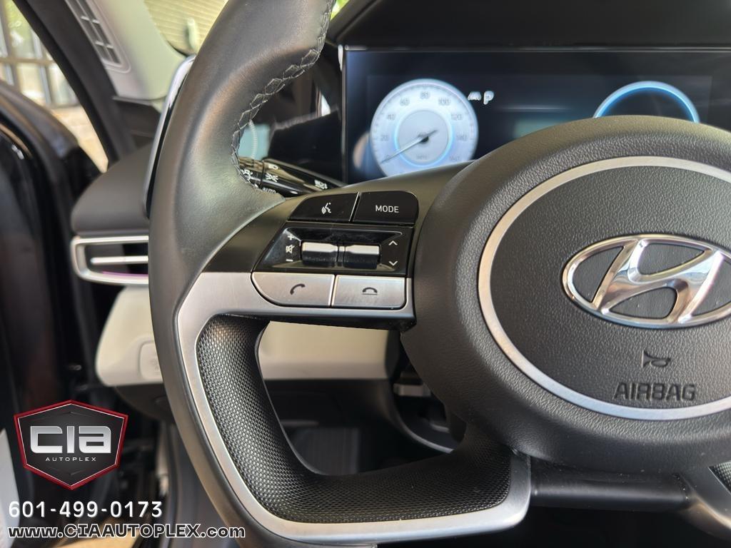Hyundai Elantra Limited IVT 2023