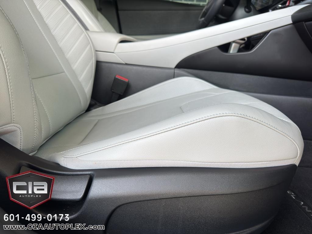 Hyundai Elantra Limited IVT 2023