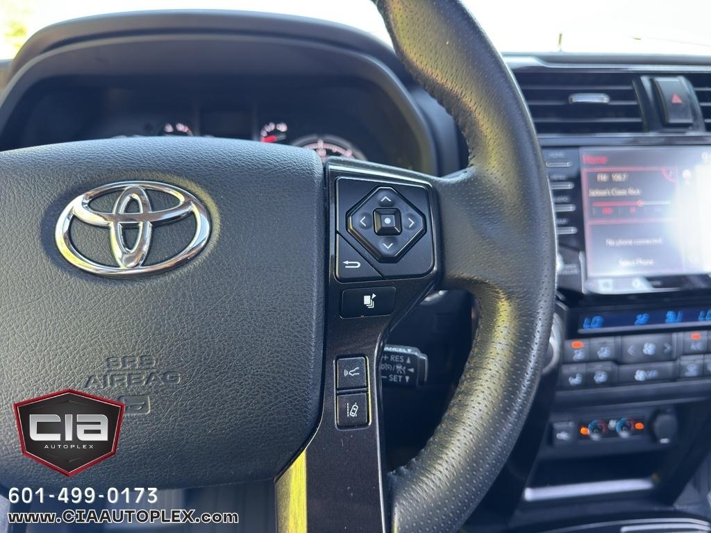Toyota 4Runner SR5 Premium 2WD (Natl) 2020