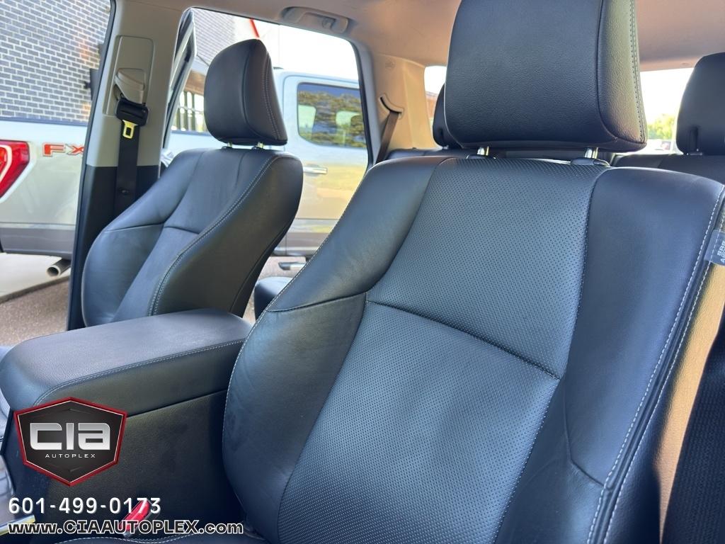 Toyota 4Runner SR5 Premium 2WD (Natl) 2020