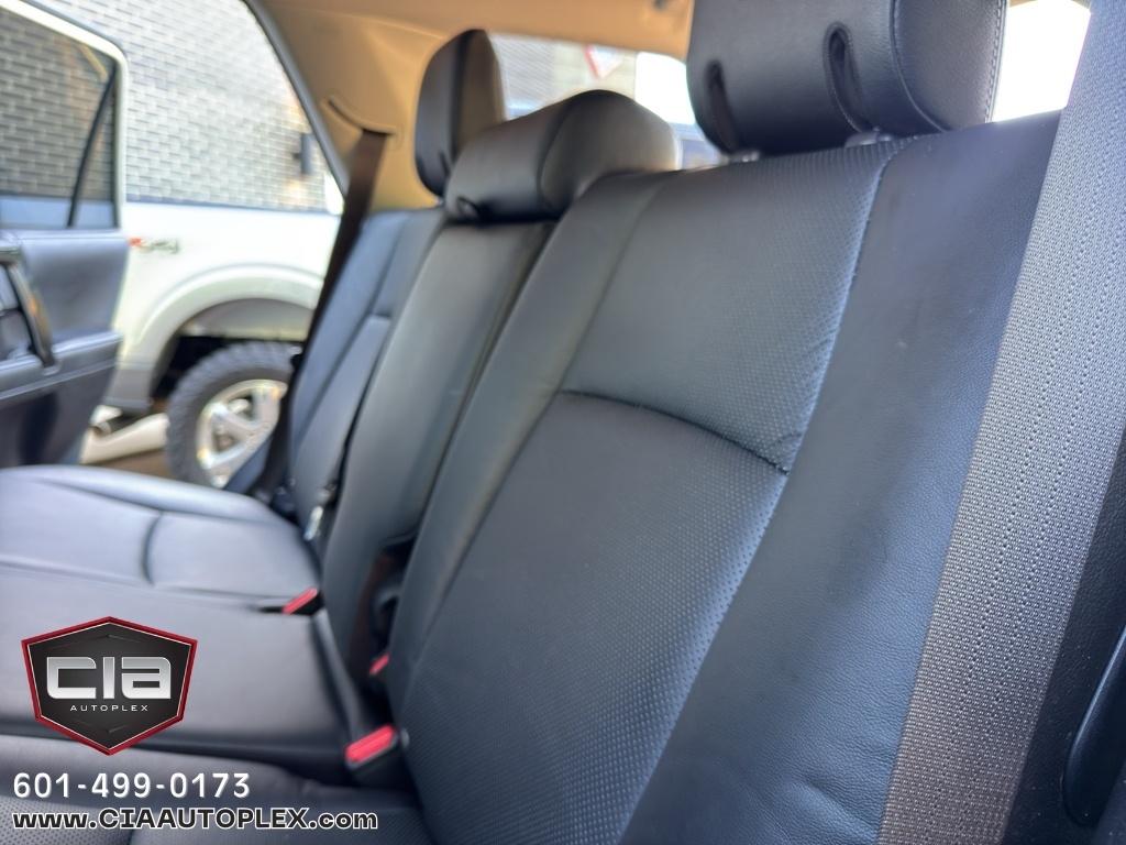 Toyota 4Runner SR5 Premium 2WD (Natl) 2020