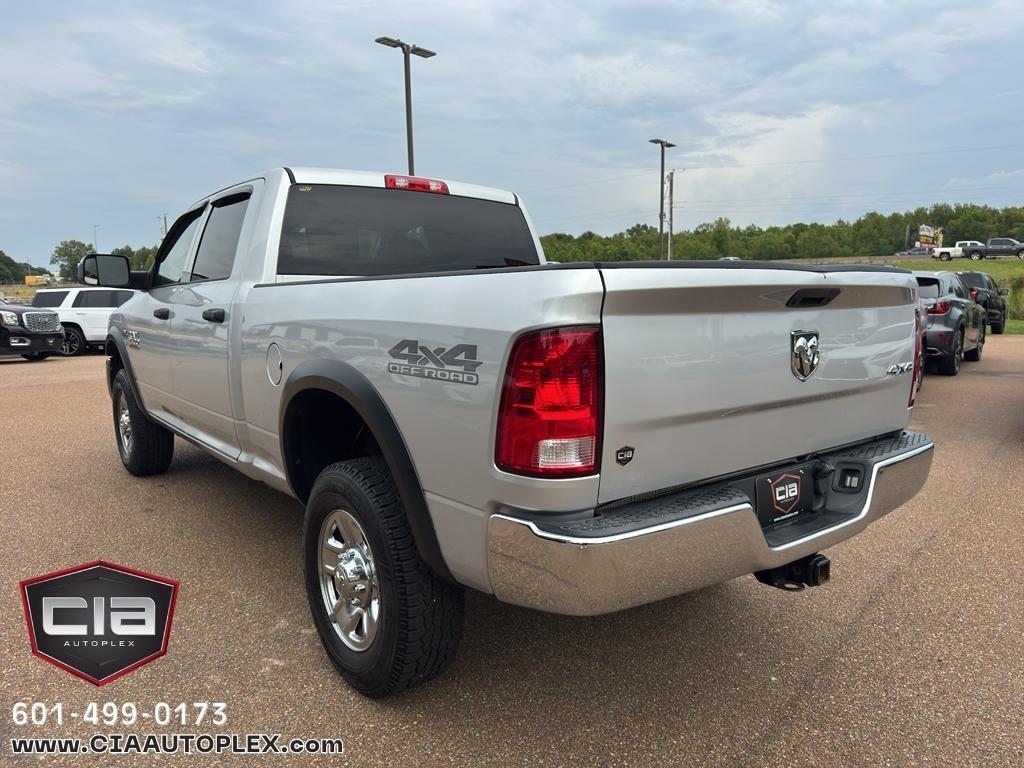 RAM 2500 Tradesman 4x4 Crew Cab 6'4" Box 2018