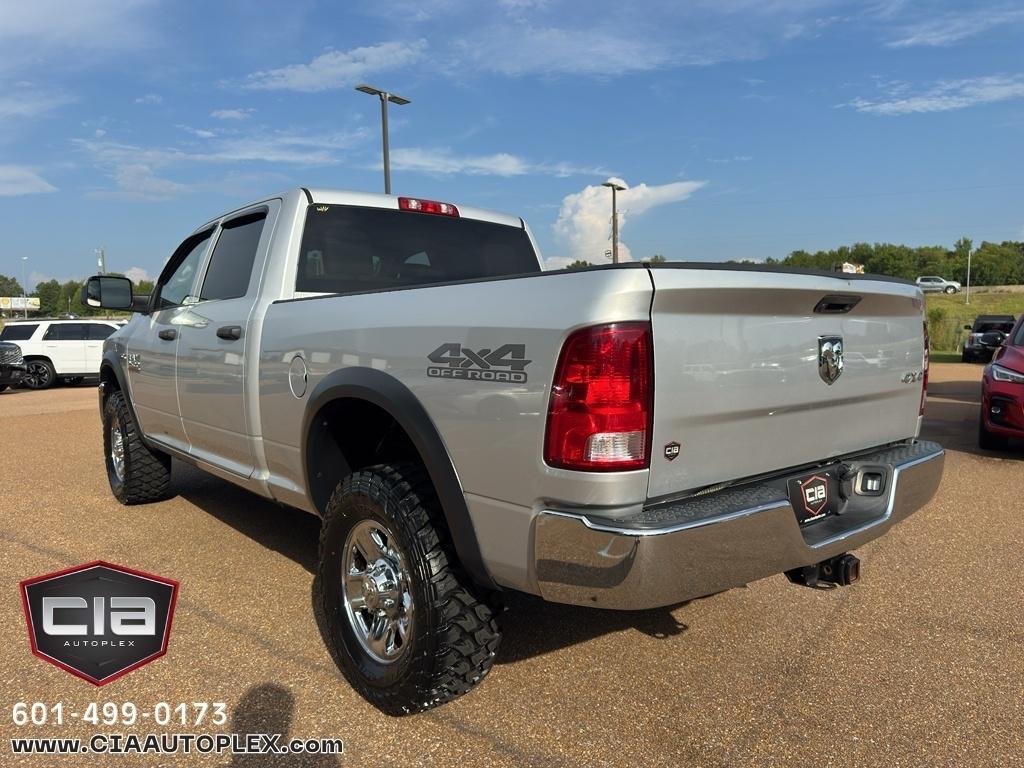 RAM 2500 Tradesman 4x4 Crew Cab 6'4" Box 2018