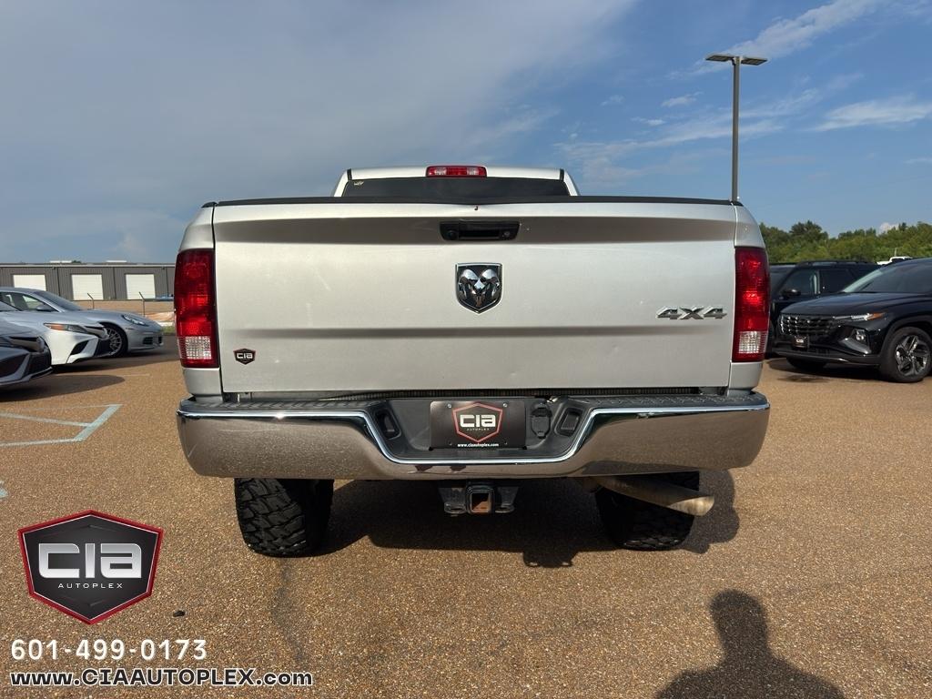 RAM 2500 Tradesman 4x4 Crew Cab 6'4" Box 2018