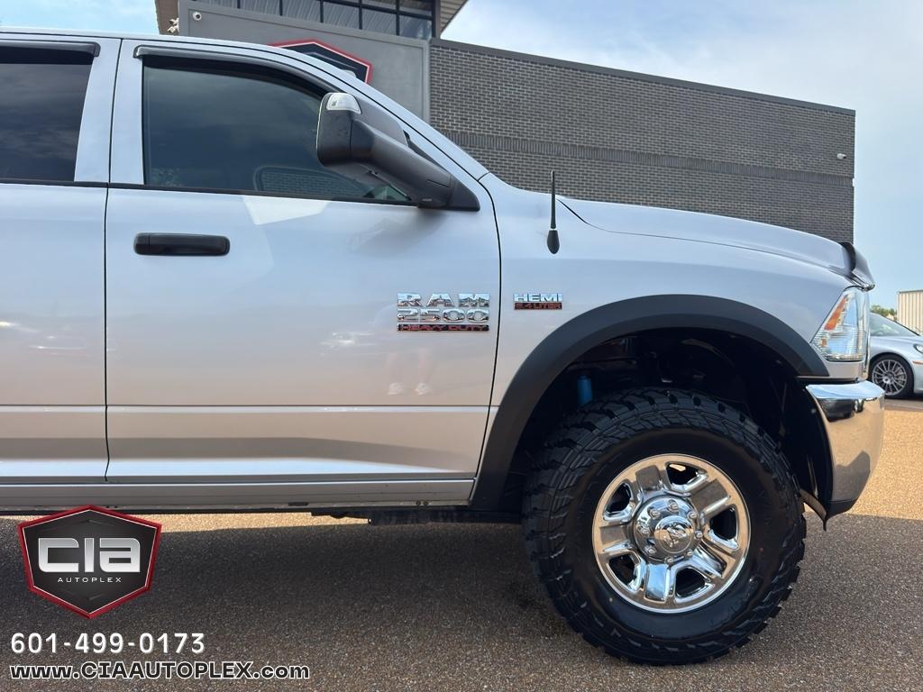RAM 2500 Tradesman 4x4 Crew Cab 6'4" Box 2018