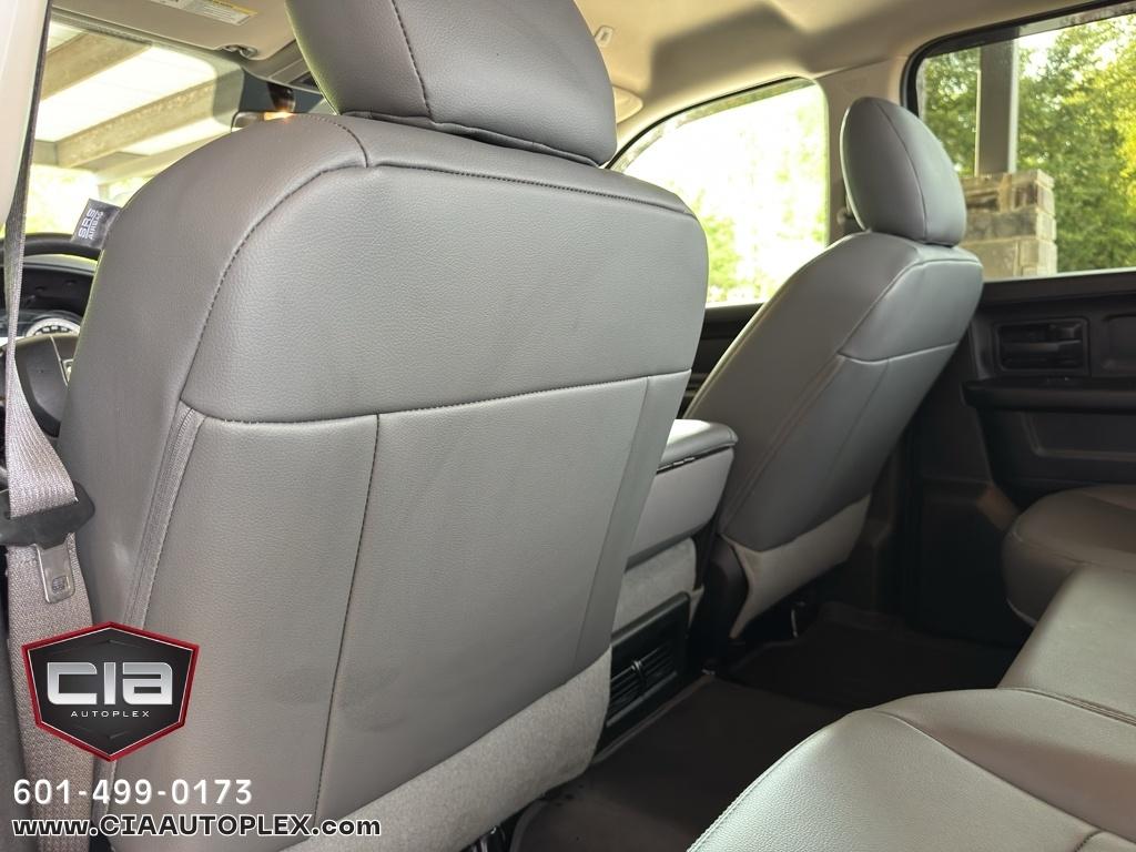 RAM 2500 Tradesman 4x4 Crew Cab 6'4" Box 2018