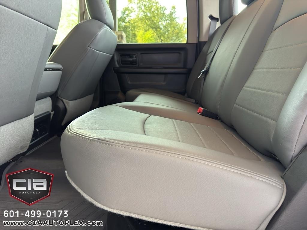 RAM 2500 Tradesman 4x4 Crew Cab 6'4" Box 2018