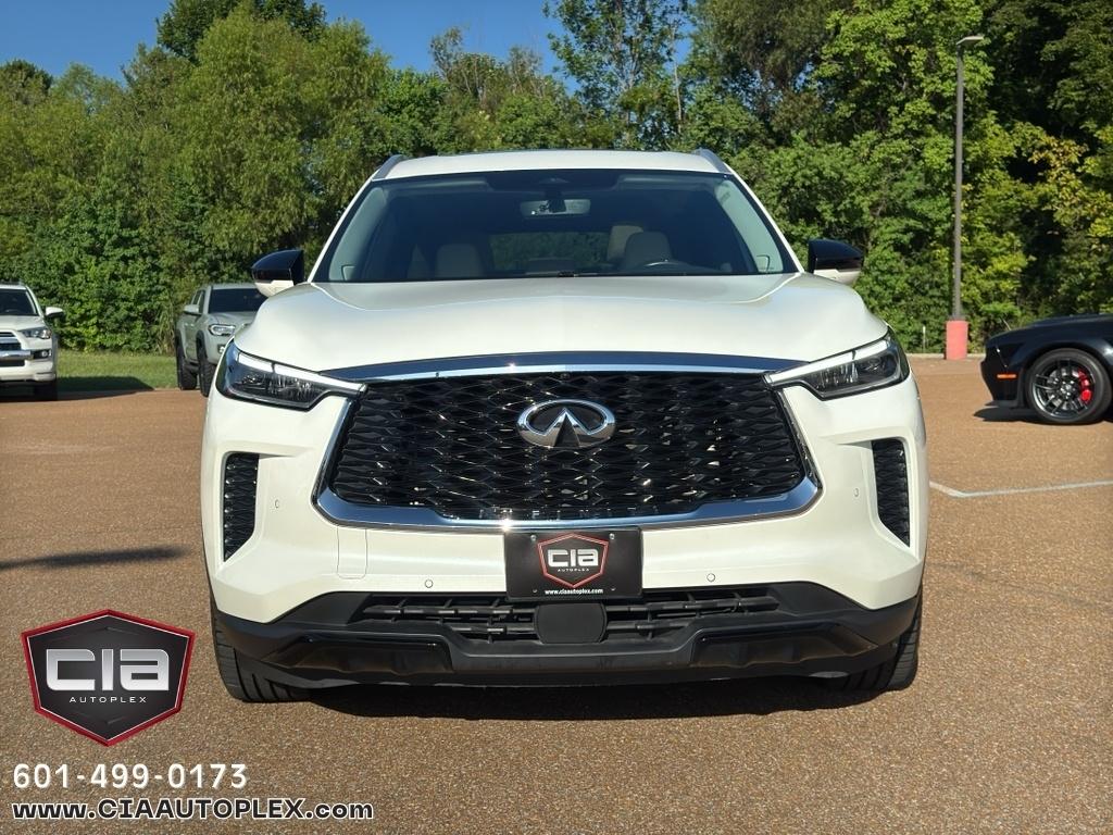 Infiniti QX60 LUXE FWD 2023
