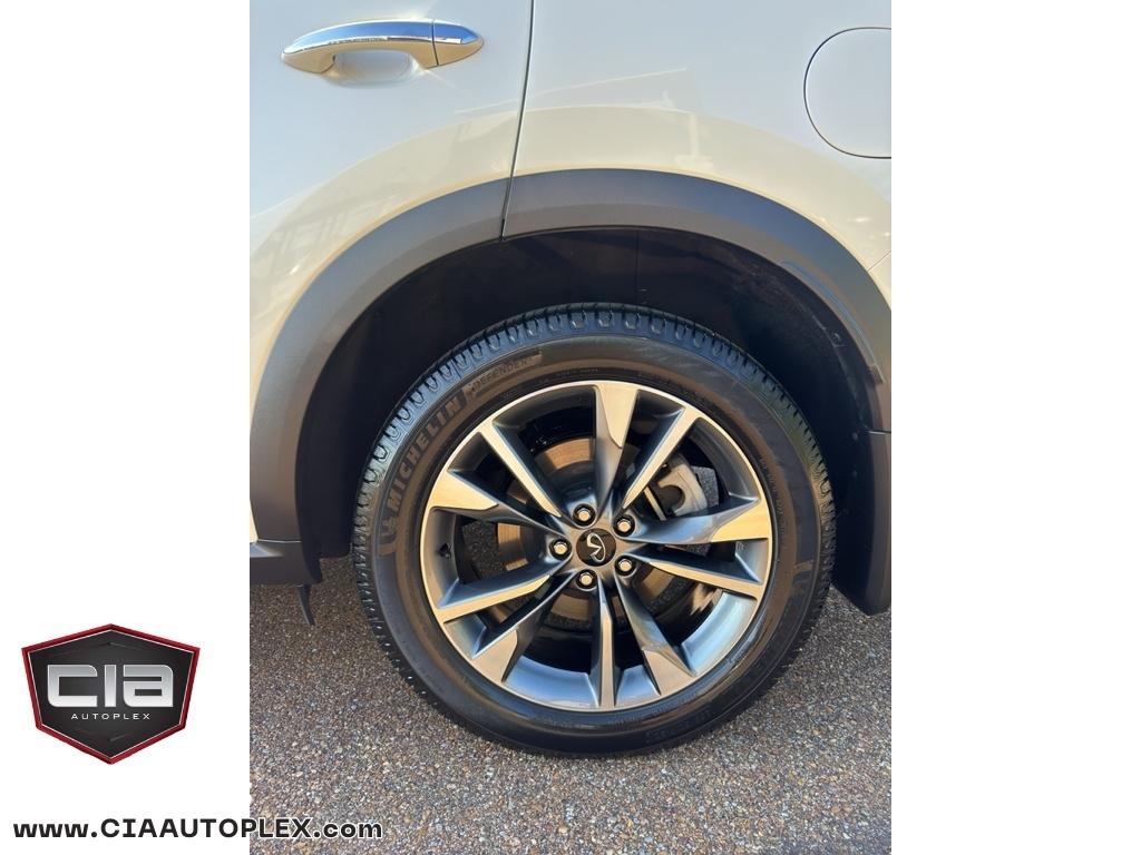 Infiniti QX60 LUXE FWD 2023
