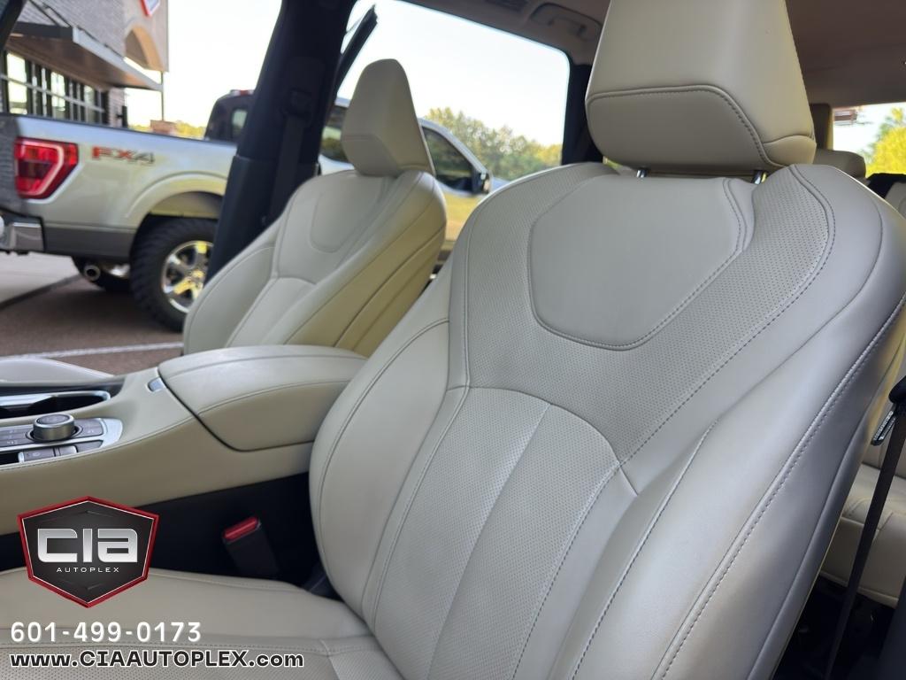 Infiniti QX60 LUXE FWD 2023