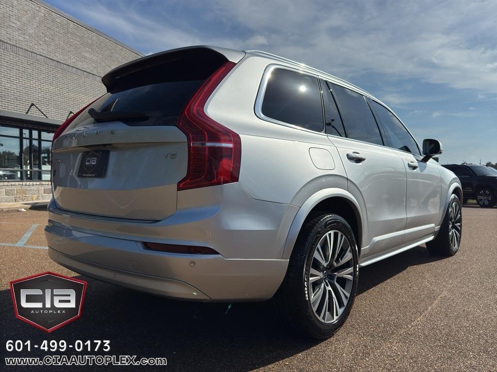 Volvo XC90 T5 FWD Momentum 7P 2022