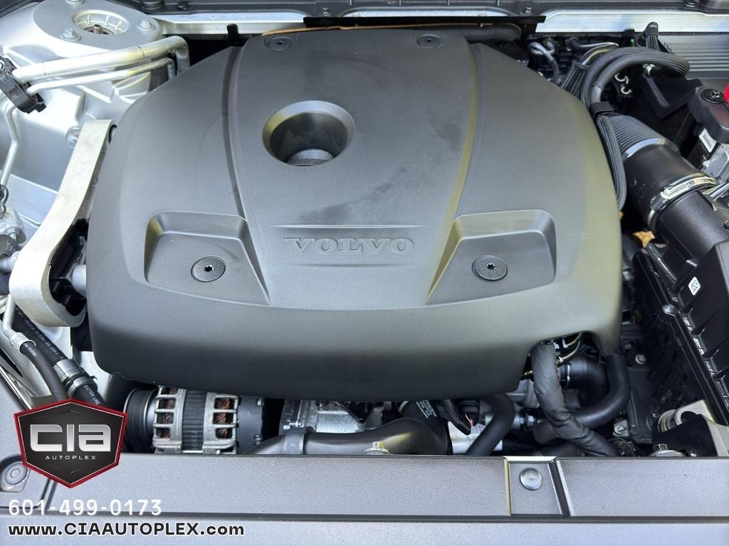 Volvo XC90 T5 FWD Momentum 7P 2022