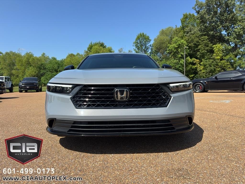 Honda Accord Hybrid Sport-L Sedan 2023