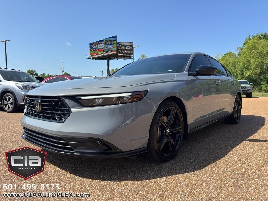 Honda Accord Hybrid Sport-L Sedan 2023