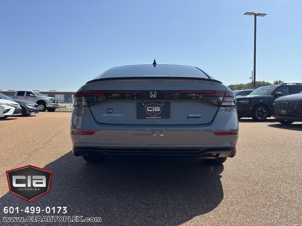 Honda Accord Hybrid Sport-L Sedan 2023