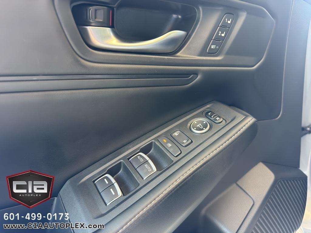 Honda Accord Hybrid Sport-L Sedan 2023