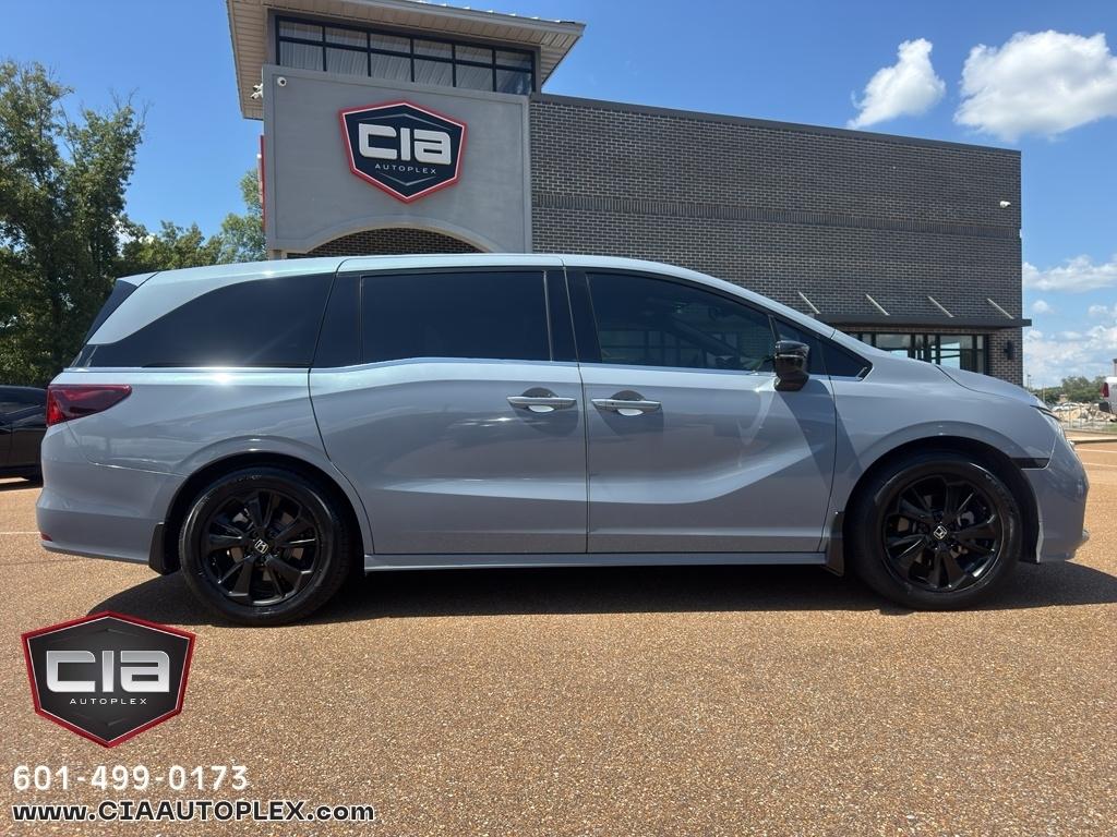 Honda Odyssey Sport Auto 2024